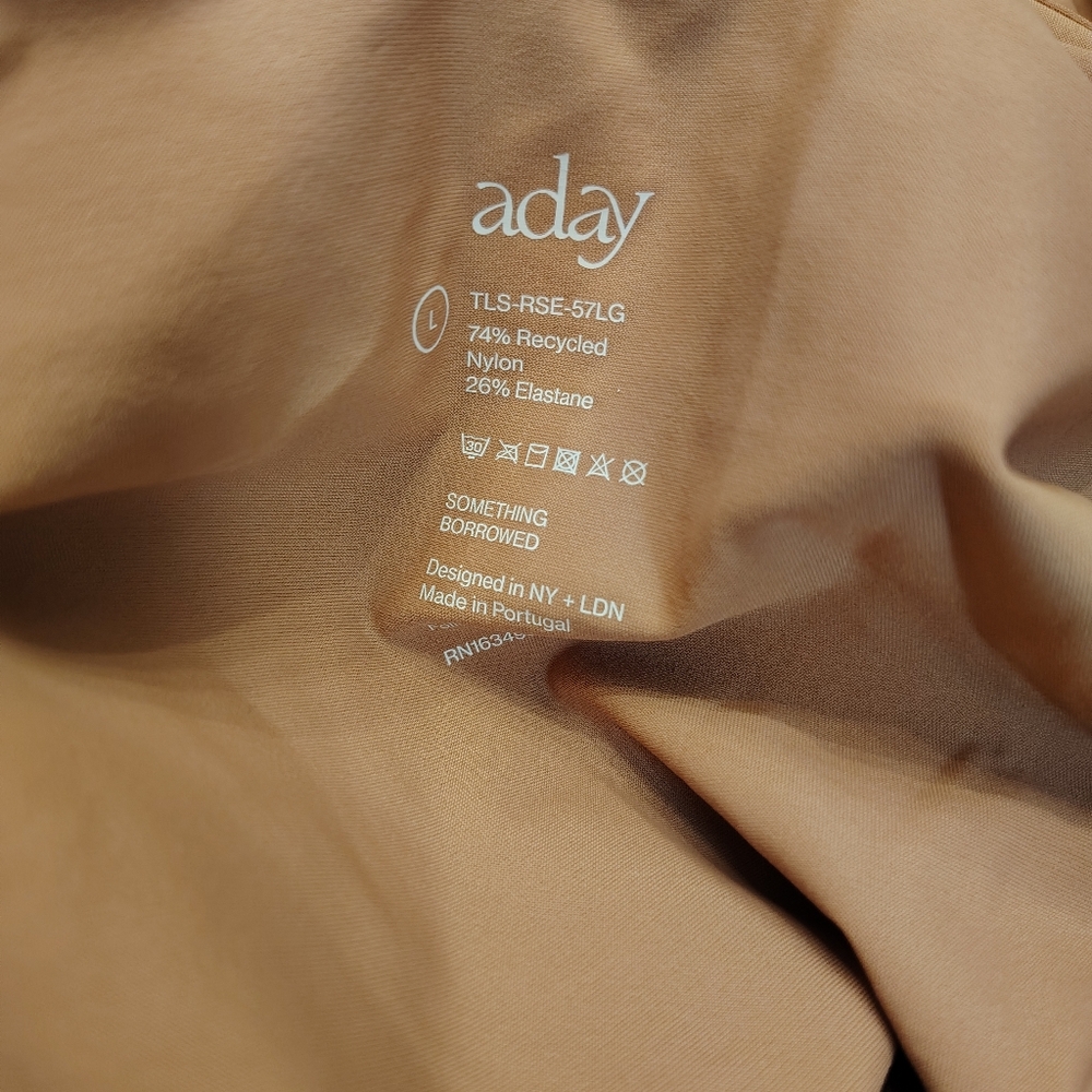 Aday Something Borrowed shirt Large - image 3